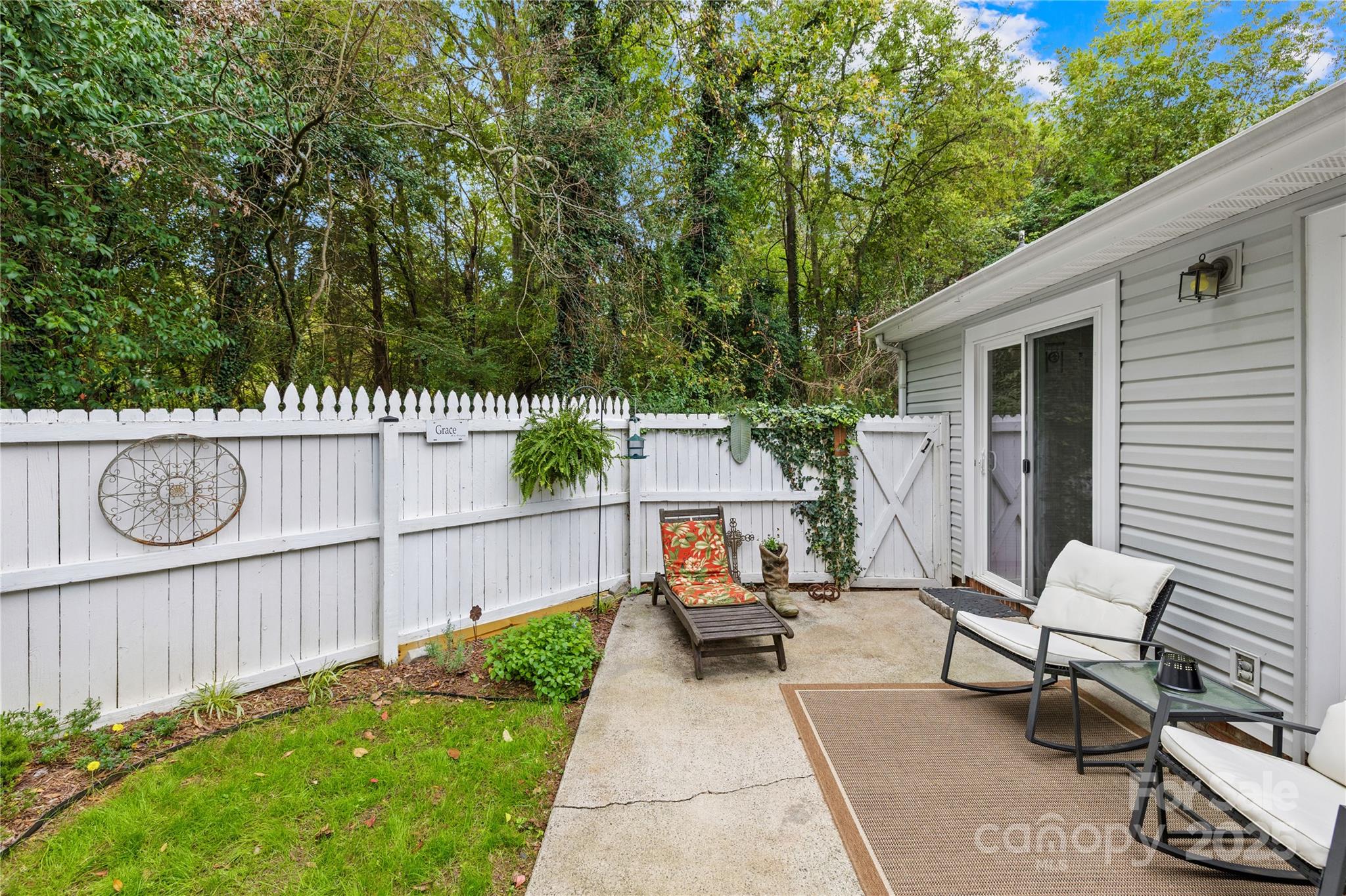 Hunt Club - Residential