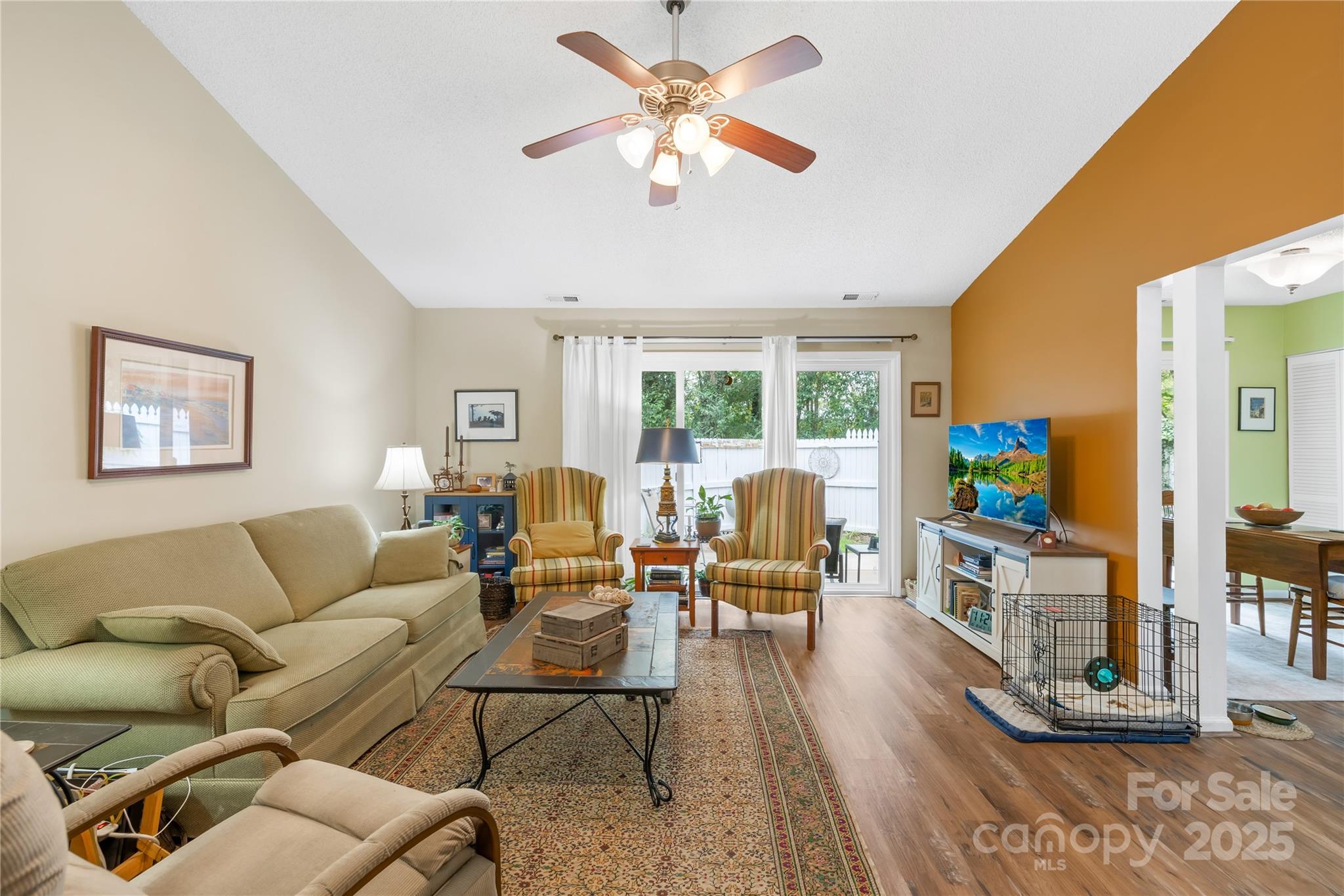 Hunt Club - Residential