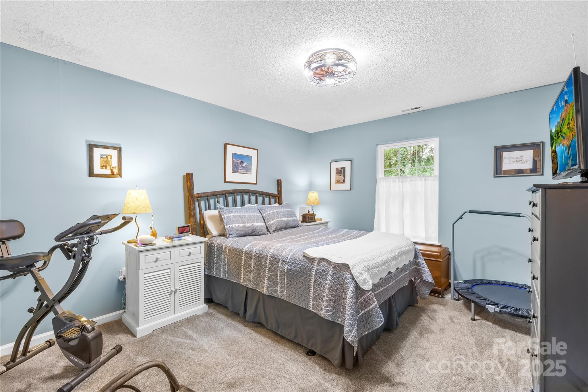 Hunt Club - Residential