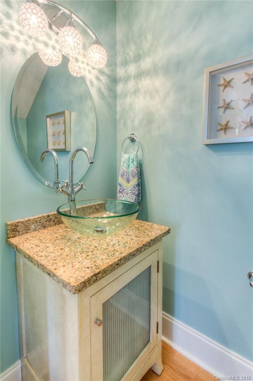 Chestnut Oaks - Residential