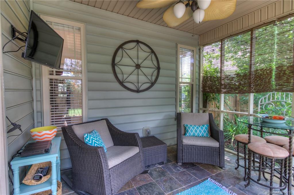 Chestnut Oaks - Residential