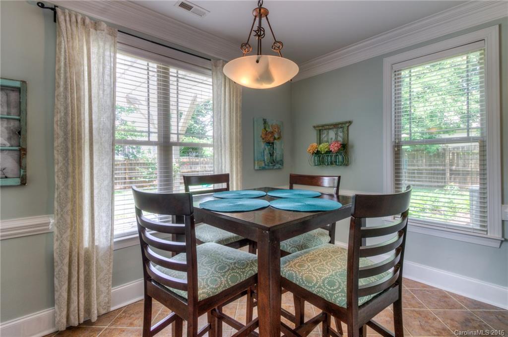 Chestnut Oaks - Residential