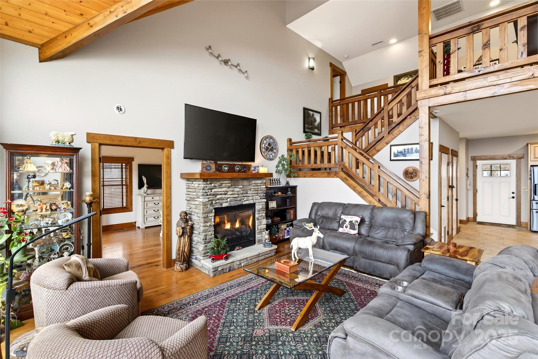 Grandview Peaks - Residential