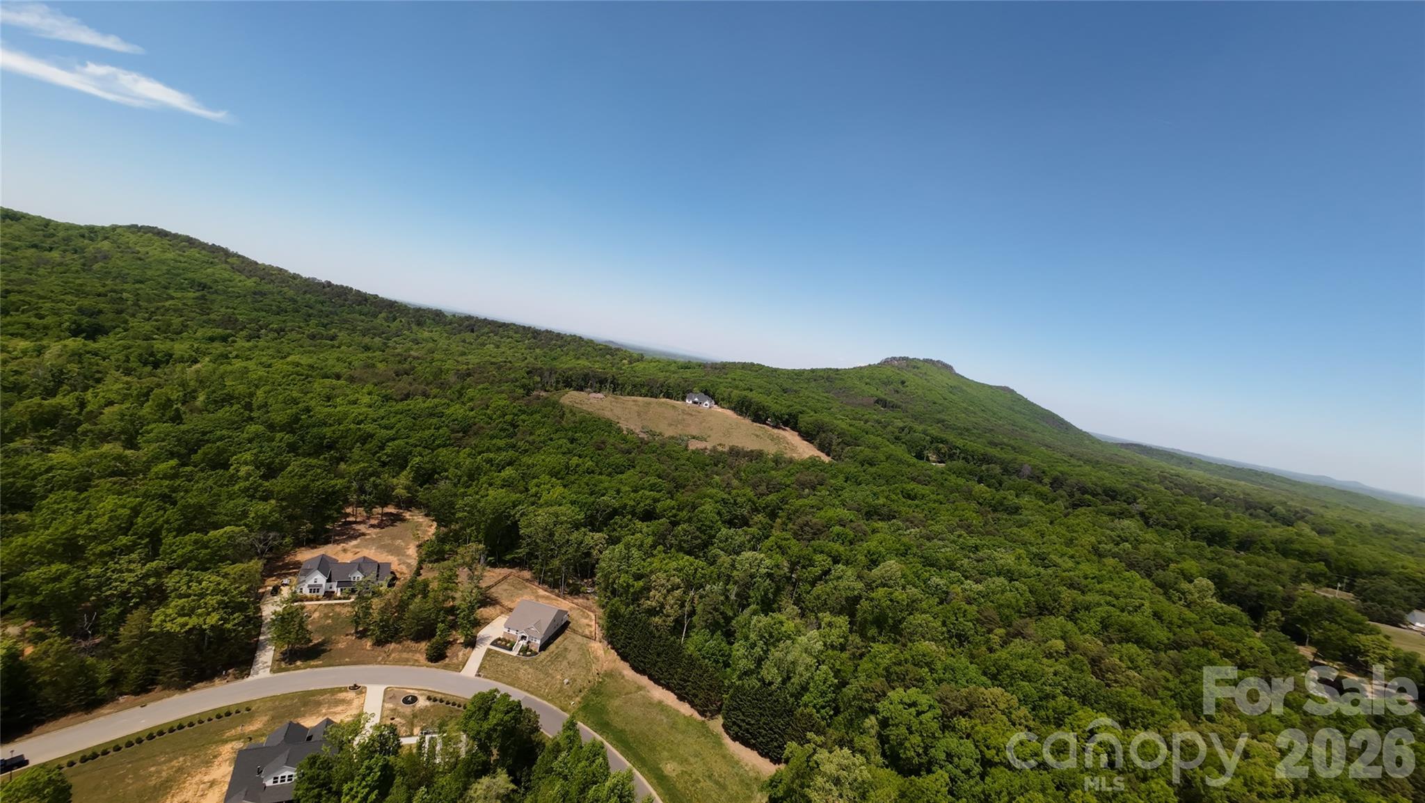 Kings Pinnacle - Land