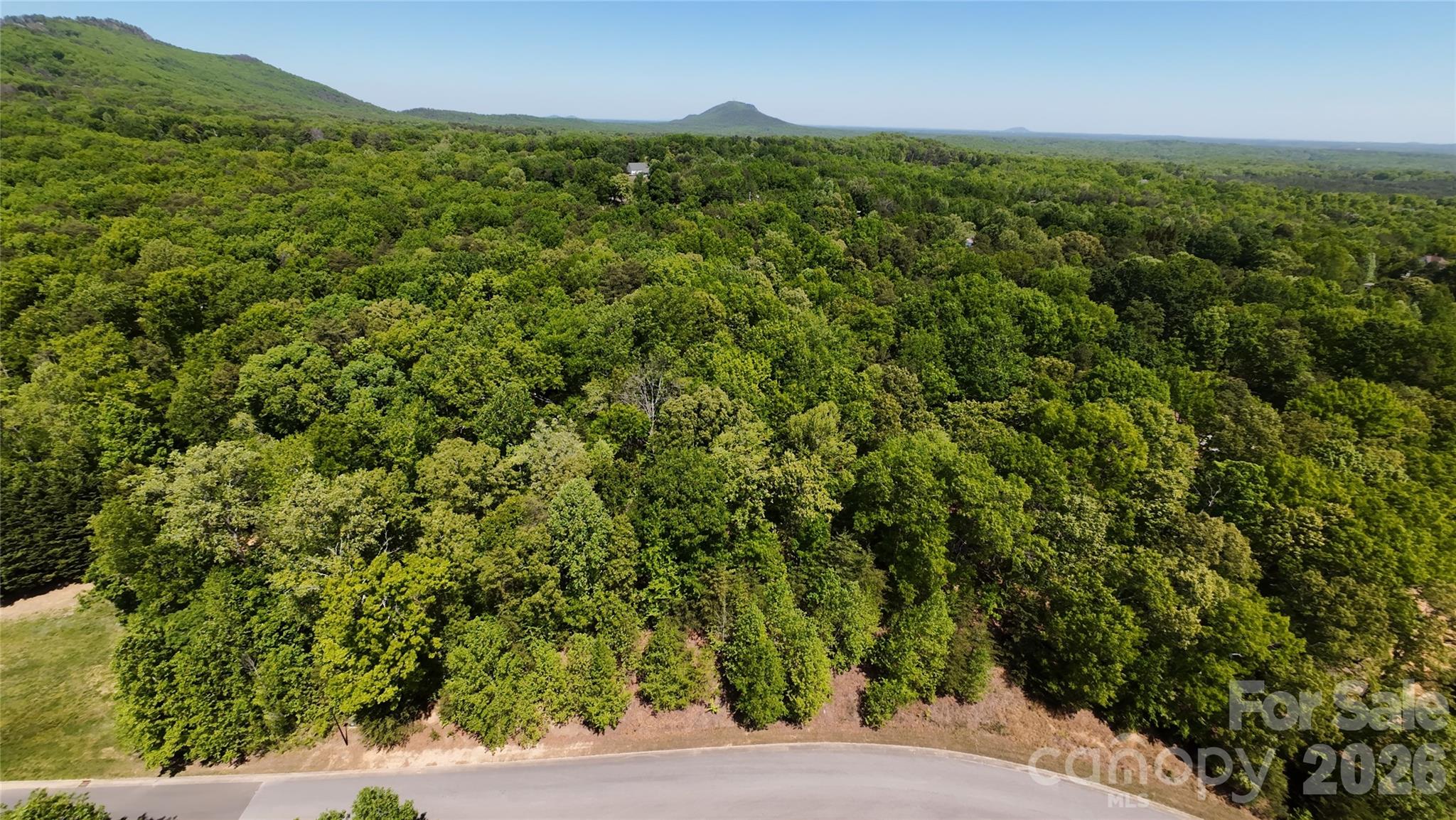 Kings Pinnacle - Land