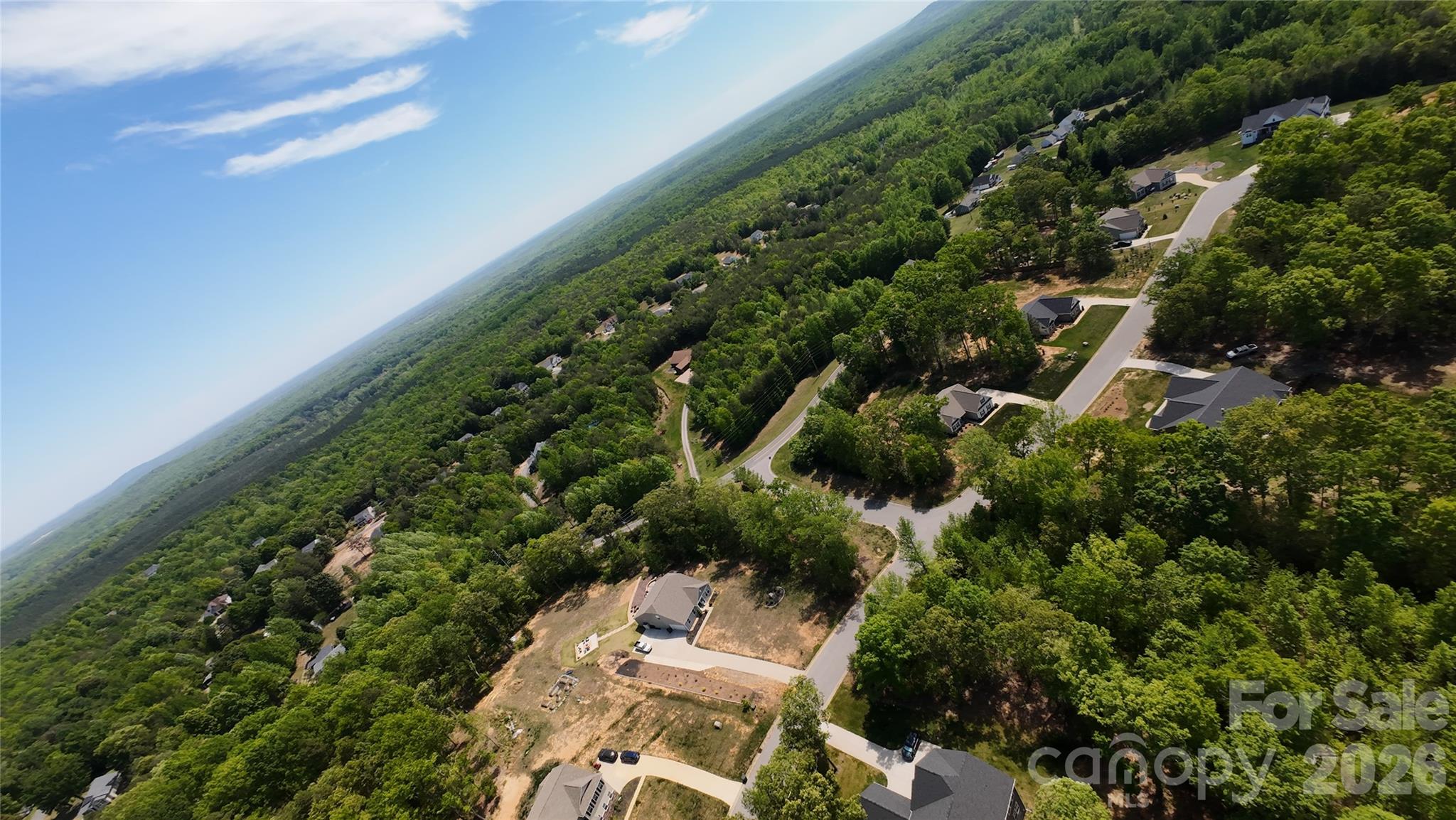 Kings Pinnacle - Land