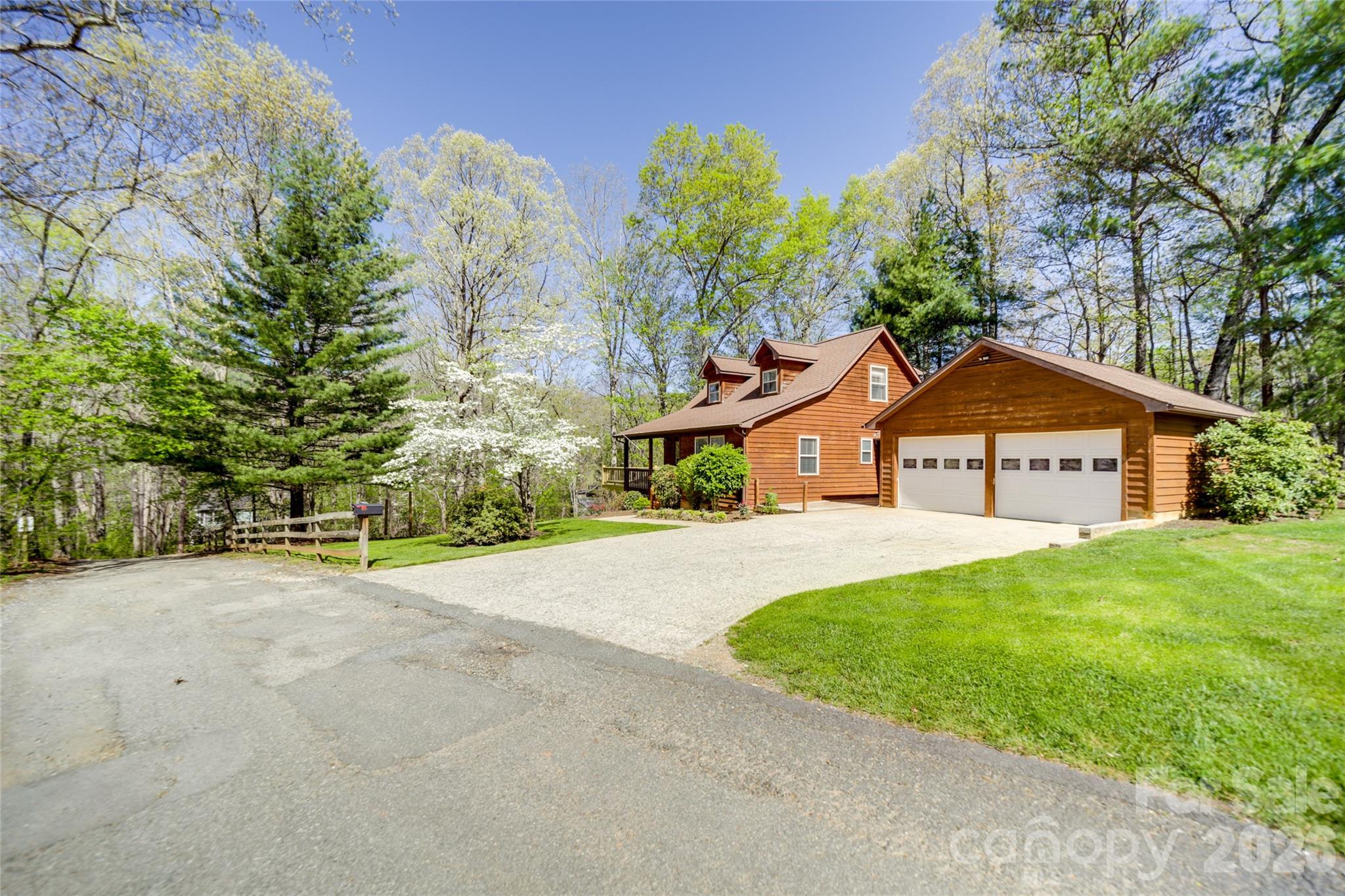 Oakwoods - Residential