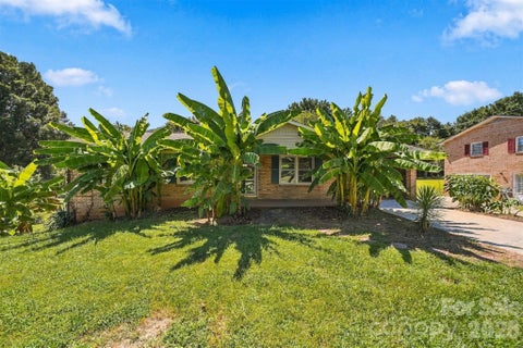 Photo of 3490 Greentree Acres Road, Valdese, NC 28690 (MLS # 4424184)