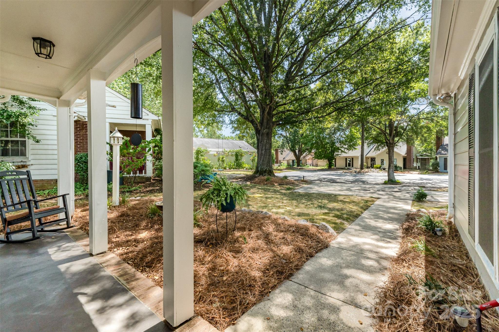 2722 Hillmont Drive