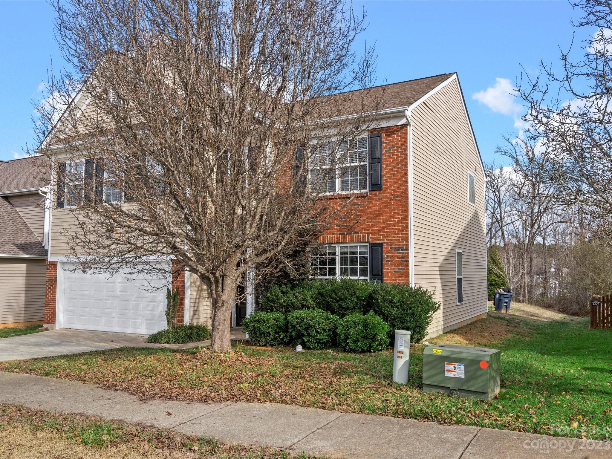 Crismark - Residential Lease