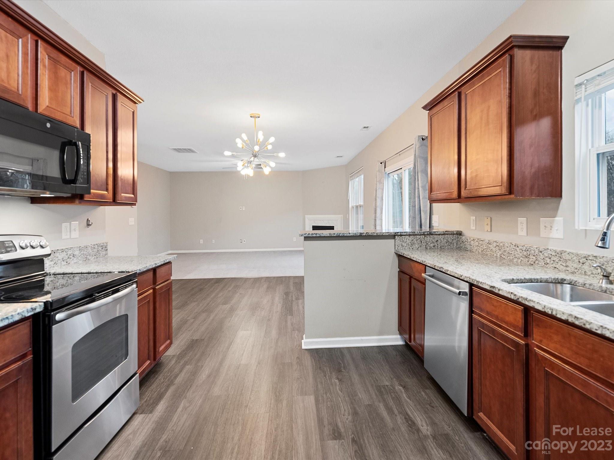 Crismark - Residential Lease