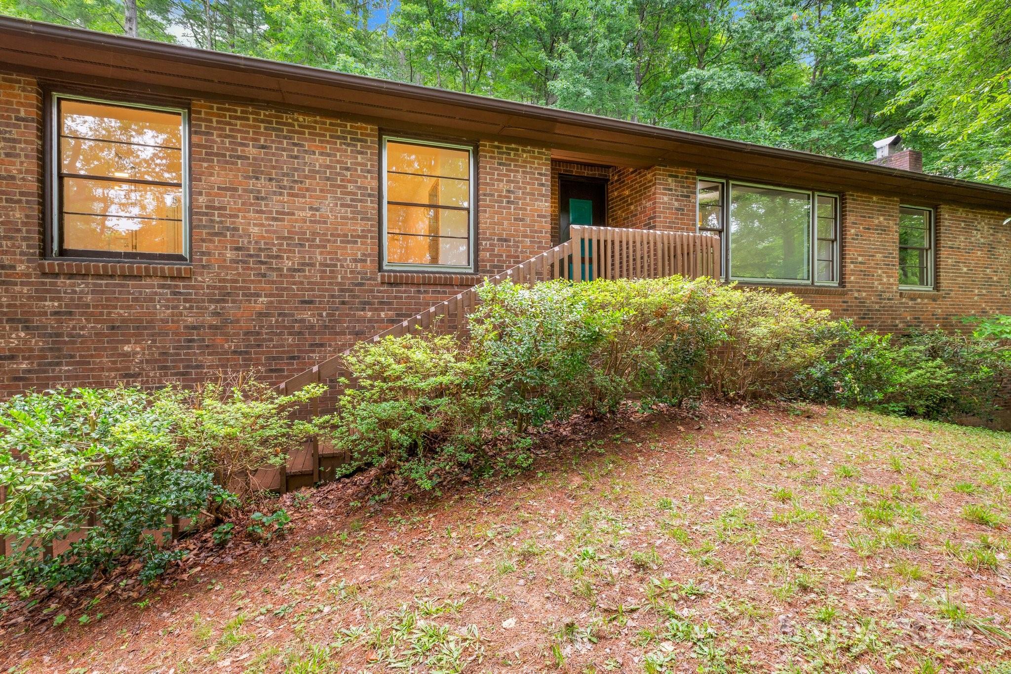 137 Flynn Branch Road
