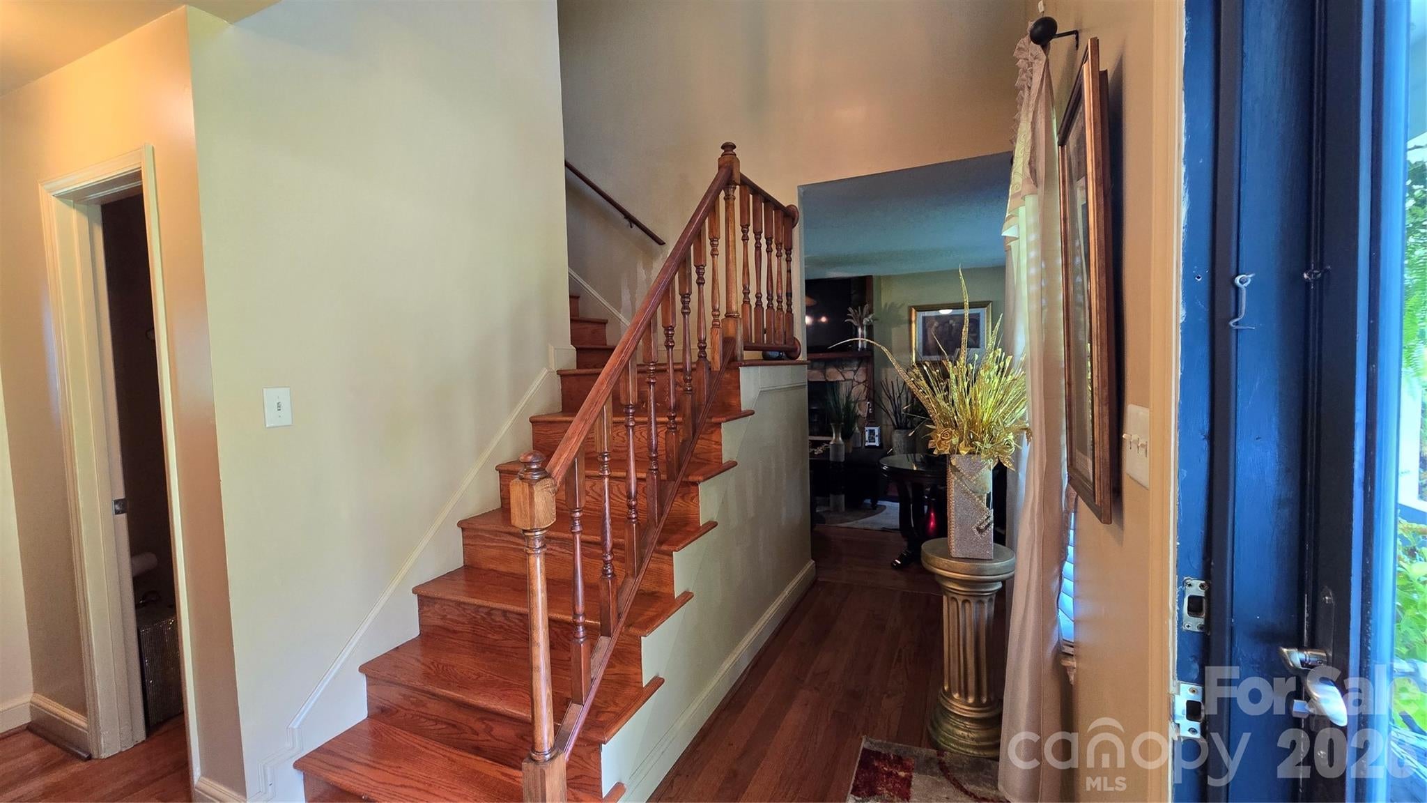 2715 Shandon Road