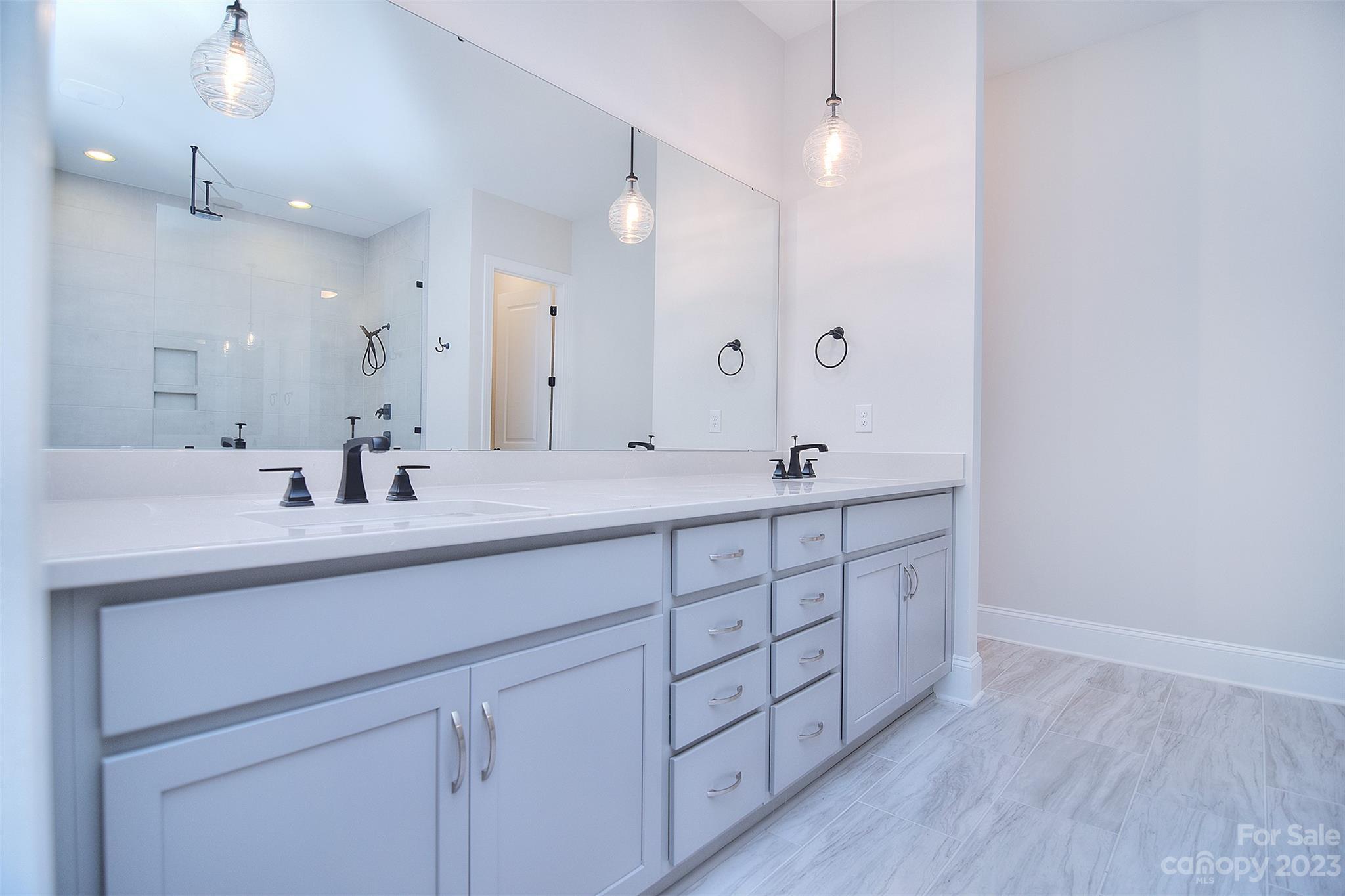 Handsmill on Lake Wylie - Residential