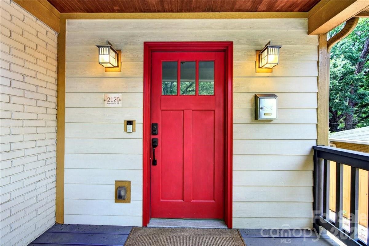 2120 Dalehurst Drive