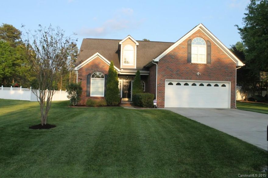 Crepe myrtles line the drive as you enter this peaceful community which is lined with beautiful homes. 1712 has crepe myrtles in the front and as you sit on the oversized patio you will enjoy the beautiful Japanese maple surrounded by knock-out roses. Inside you are greeted with shining floors leading to the formal dining & kitchen, breakfast area and GR w/ gas fireplace. The master is on the main w/ walk-in closet, jetted tub and double sinks. Upstairs overlooks GR and has bonus or 4th bedroom