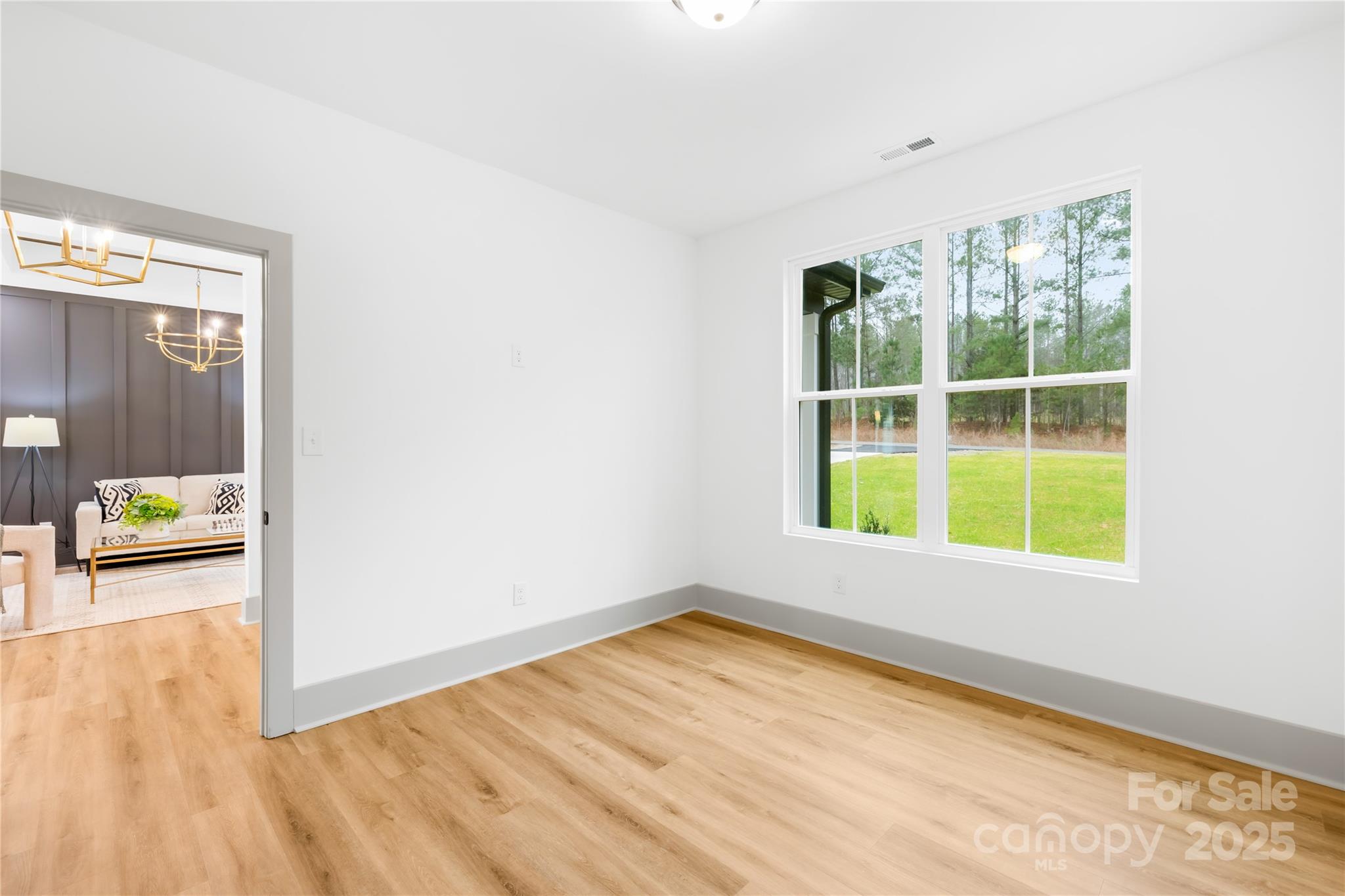 Magnolia - Residential