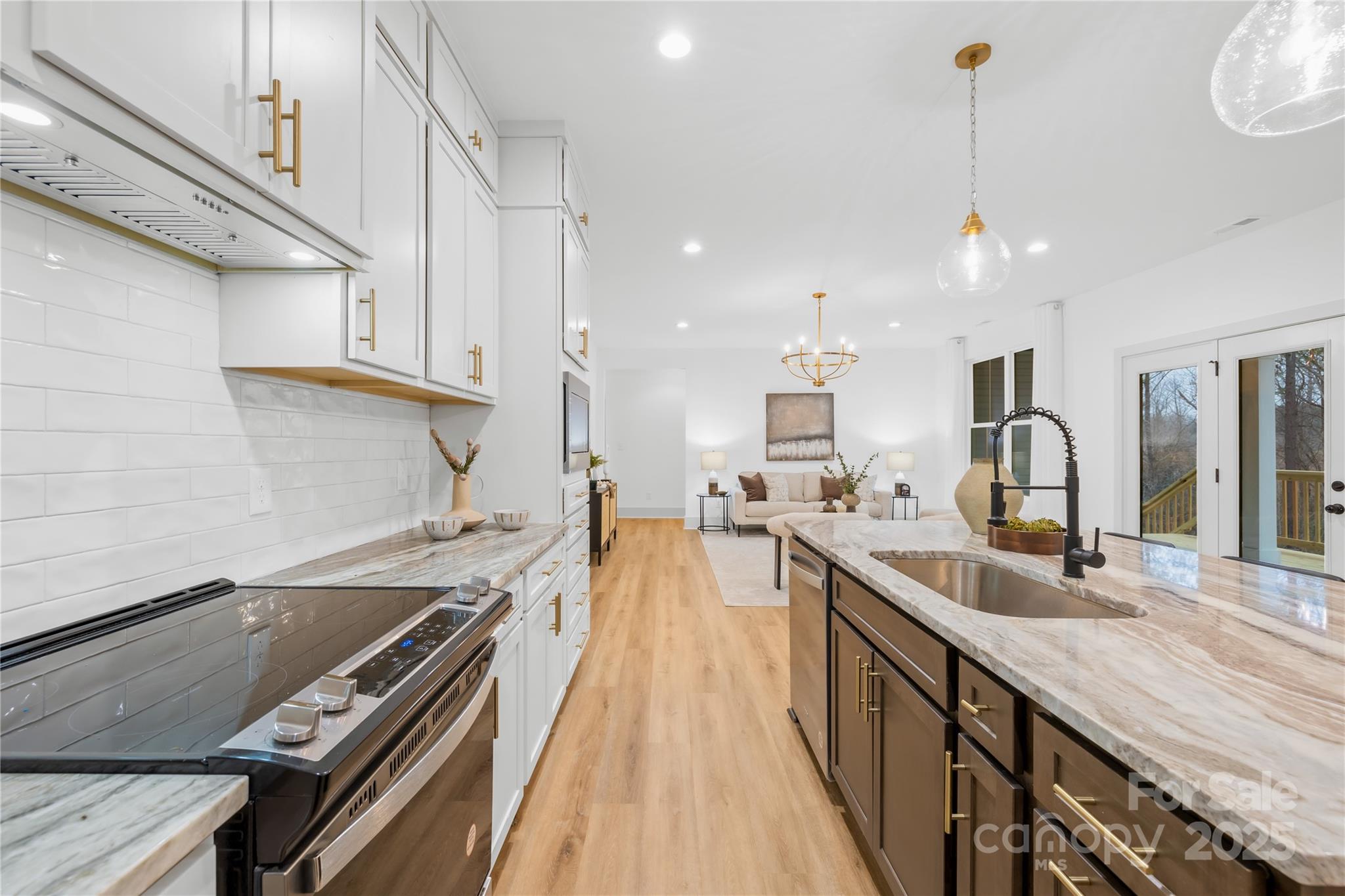 Magnolia - Residential