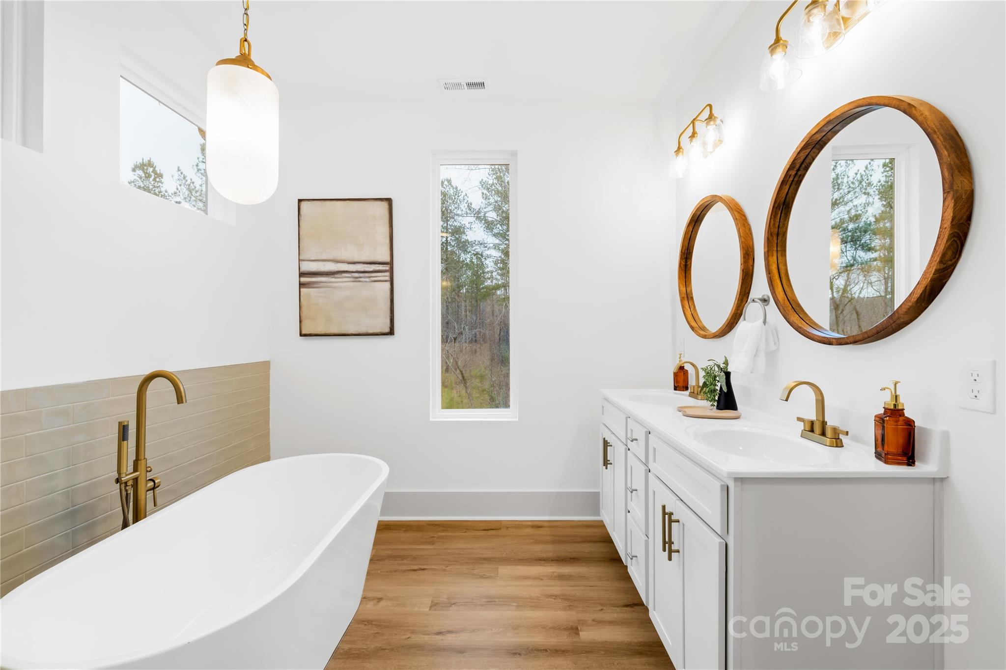 Magnolia - Residential