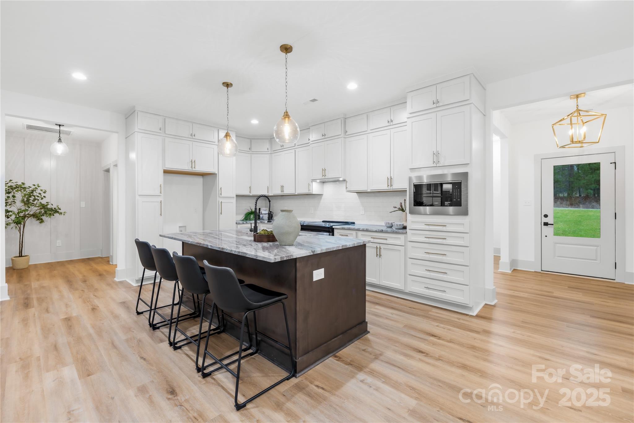 Magnolia - Residential