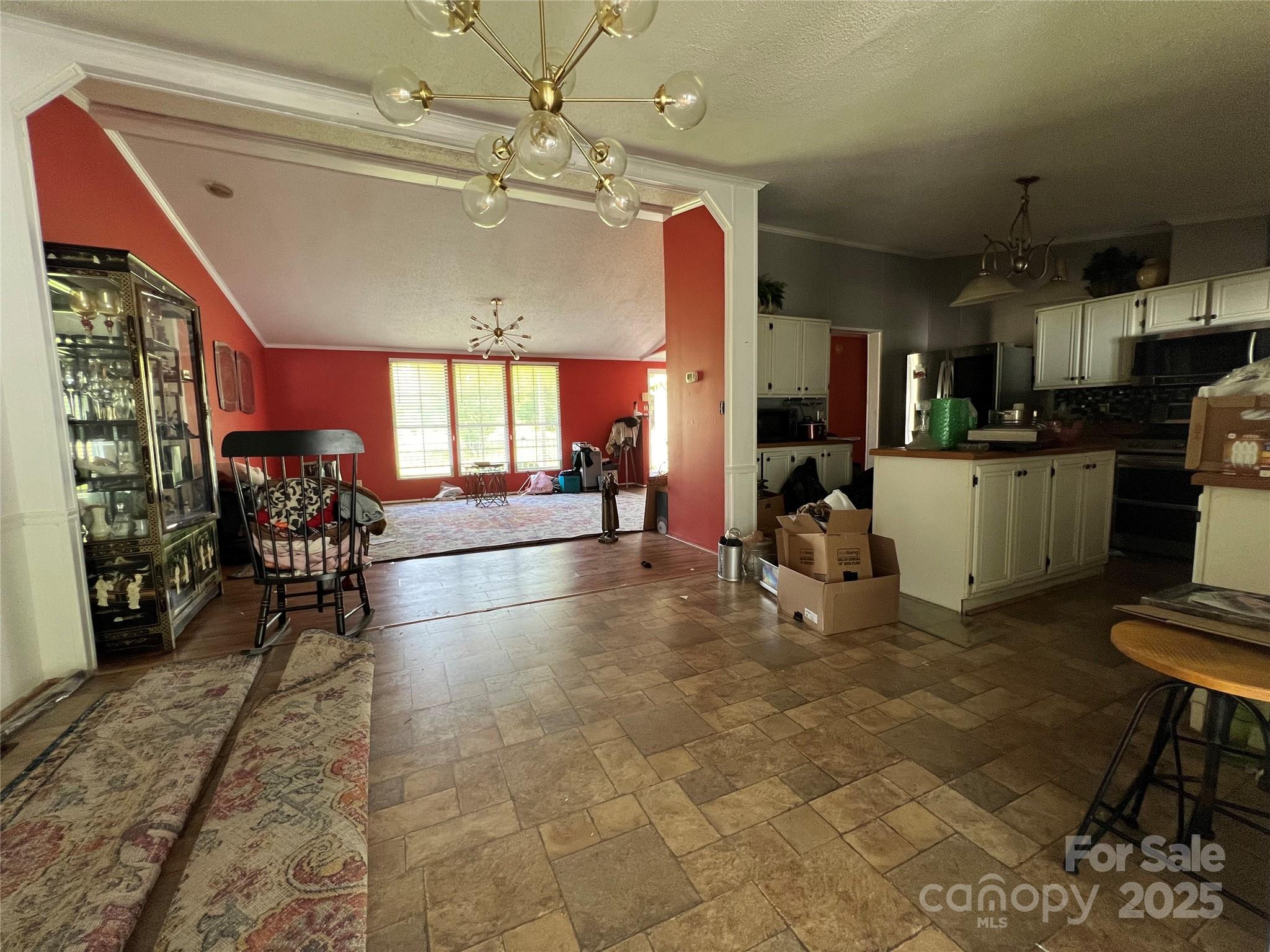 169 Meadow Creek Drive