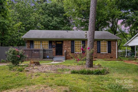 1519 Briarfield Drive Charlotte NC 28205