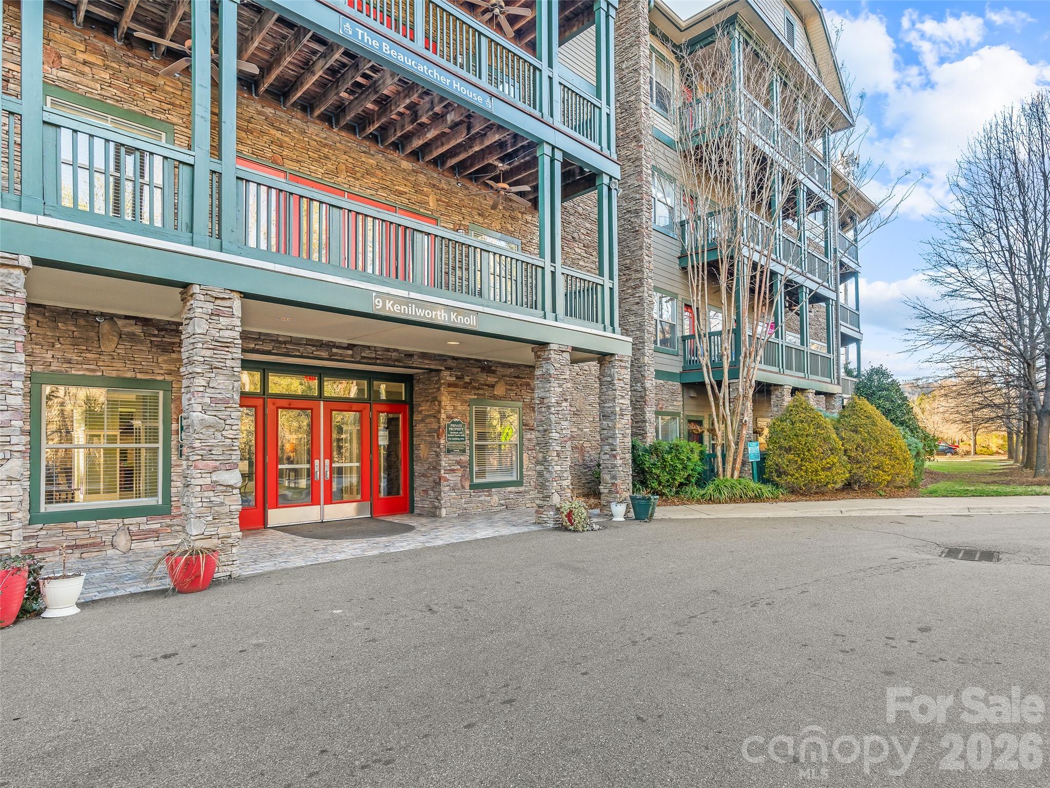 9 Kenilworth Knoll 108