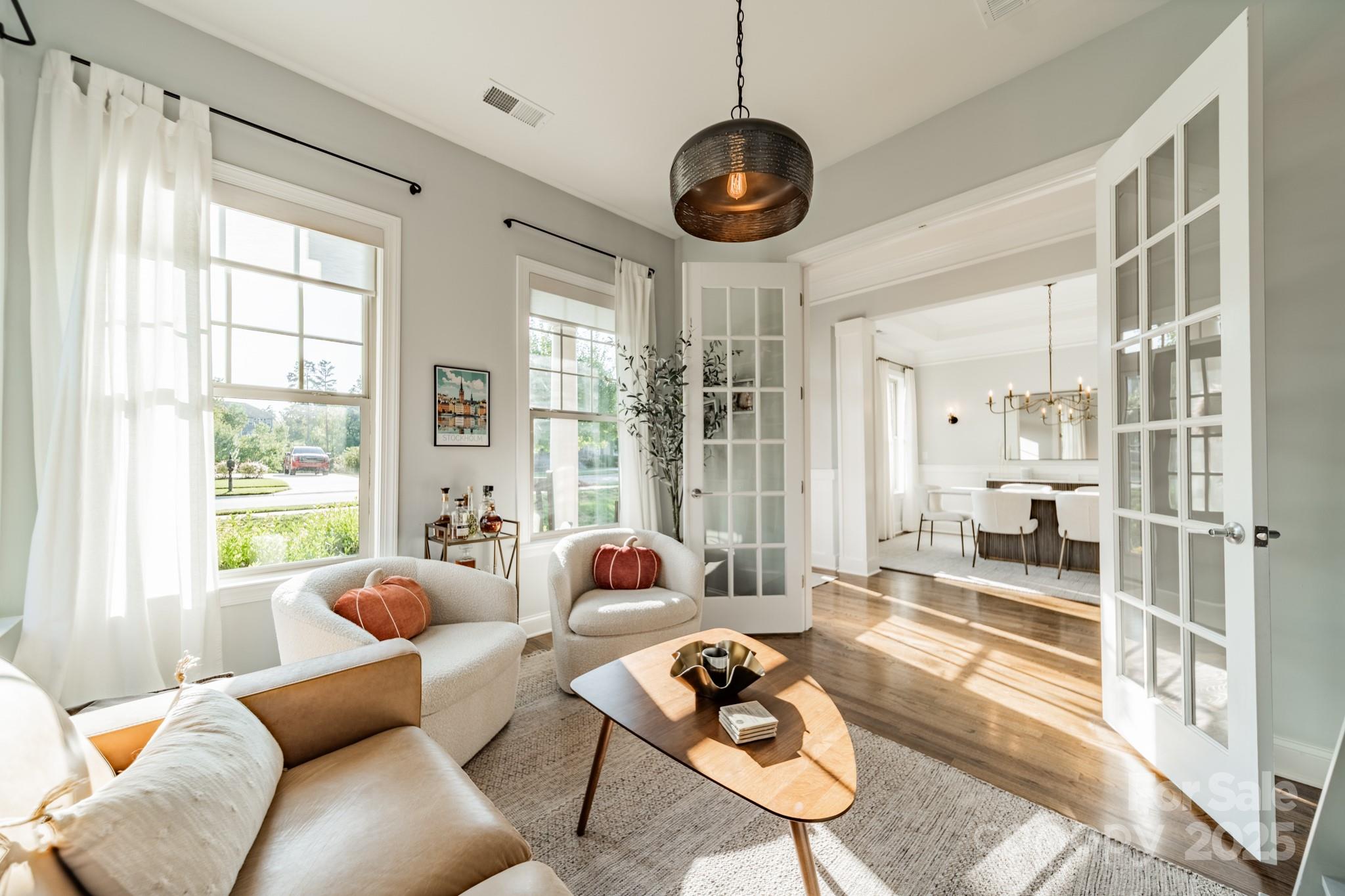 13735 Sunset Bluffs Circle