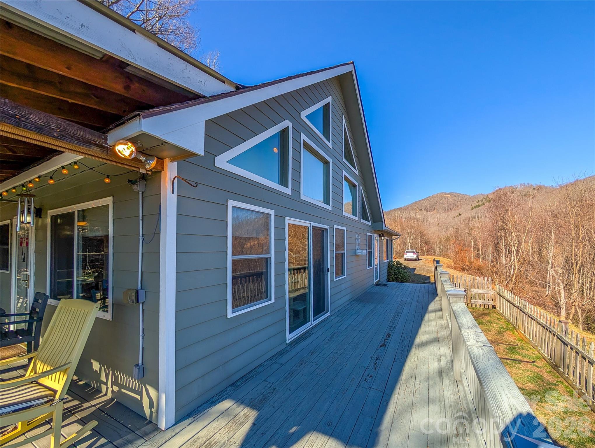 Majestic Mountain - Residential