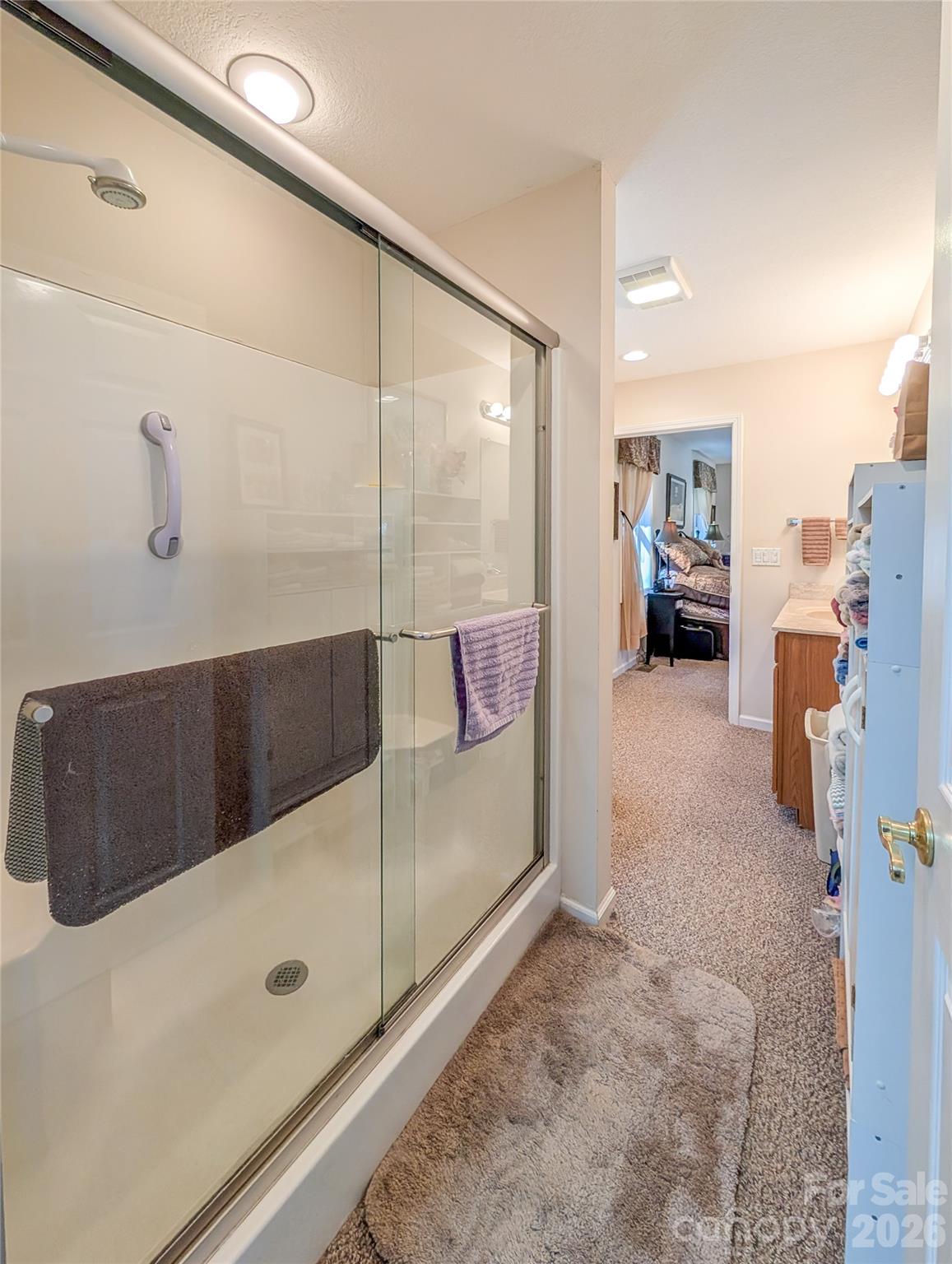 Majestic Mountain - Residential