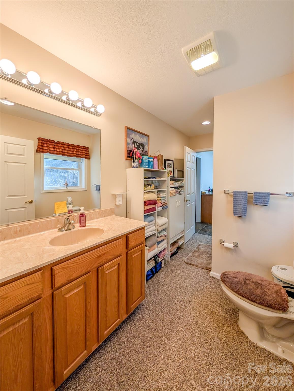 Majestic Mountain - Residential