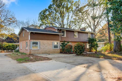 A home in Hickory