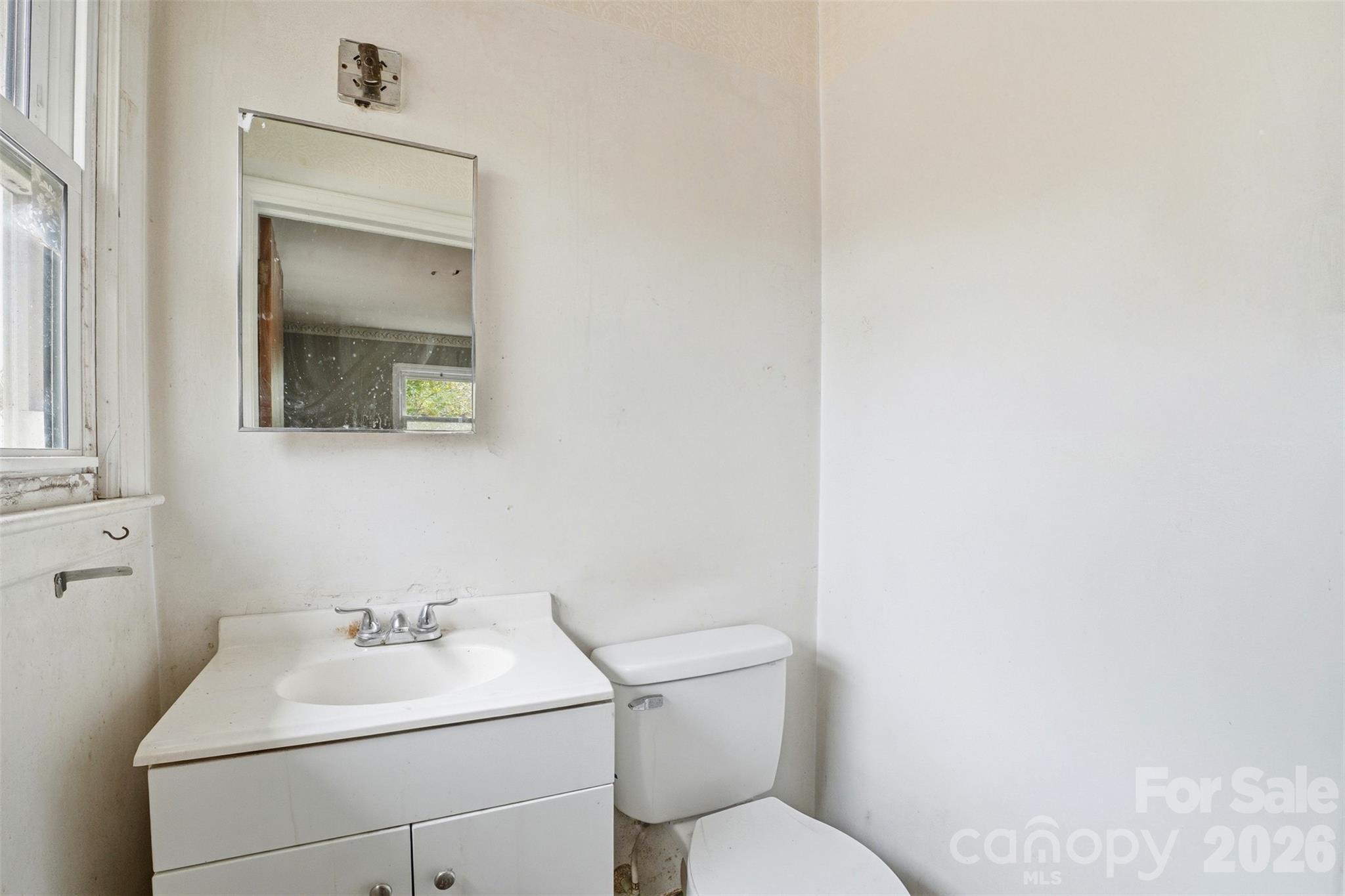 3029 Cresthill Drive