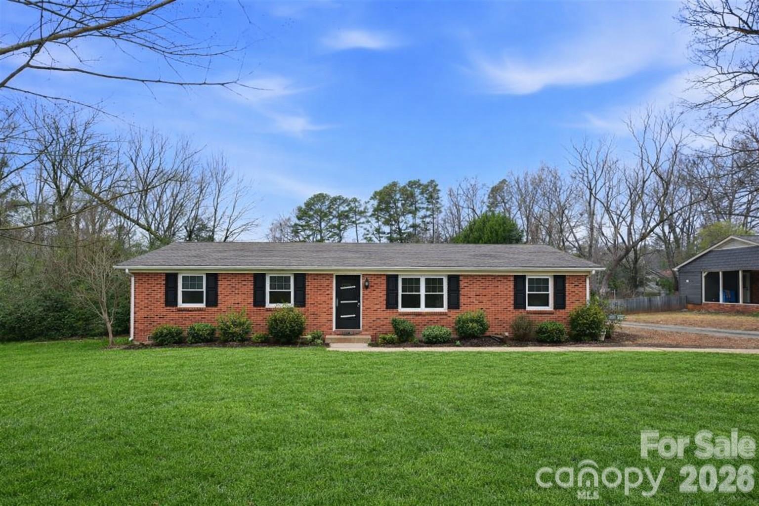 3029 Cresthill Drive