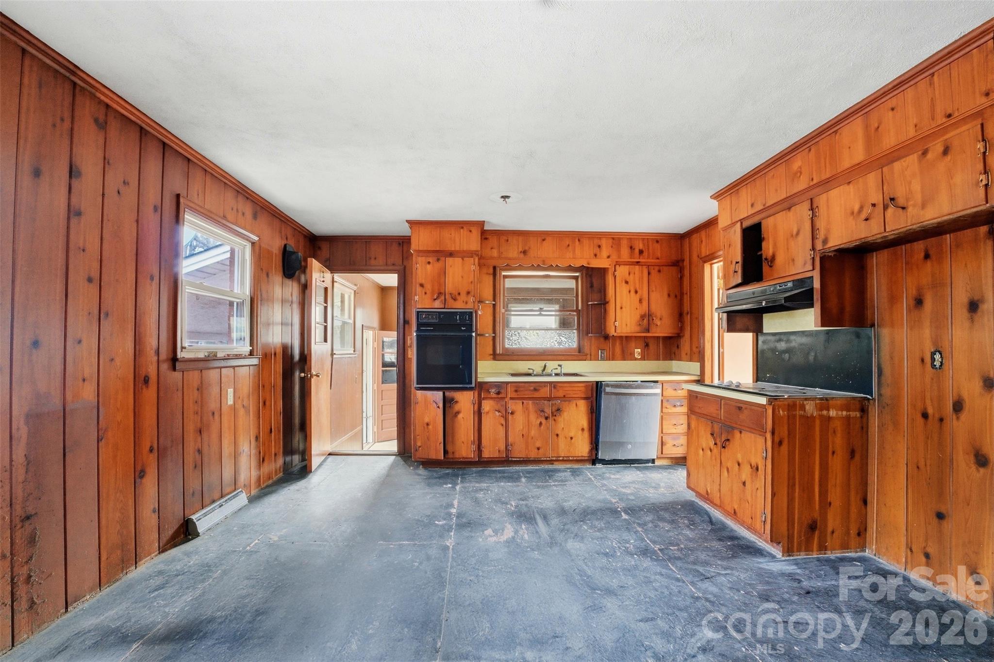 3029 Cresthill Drive