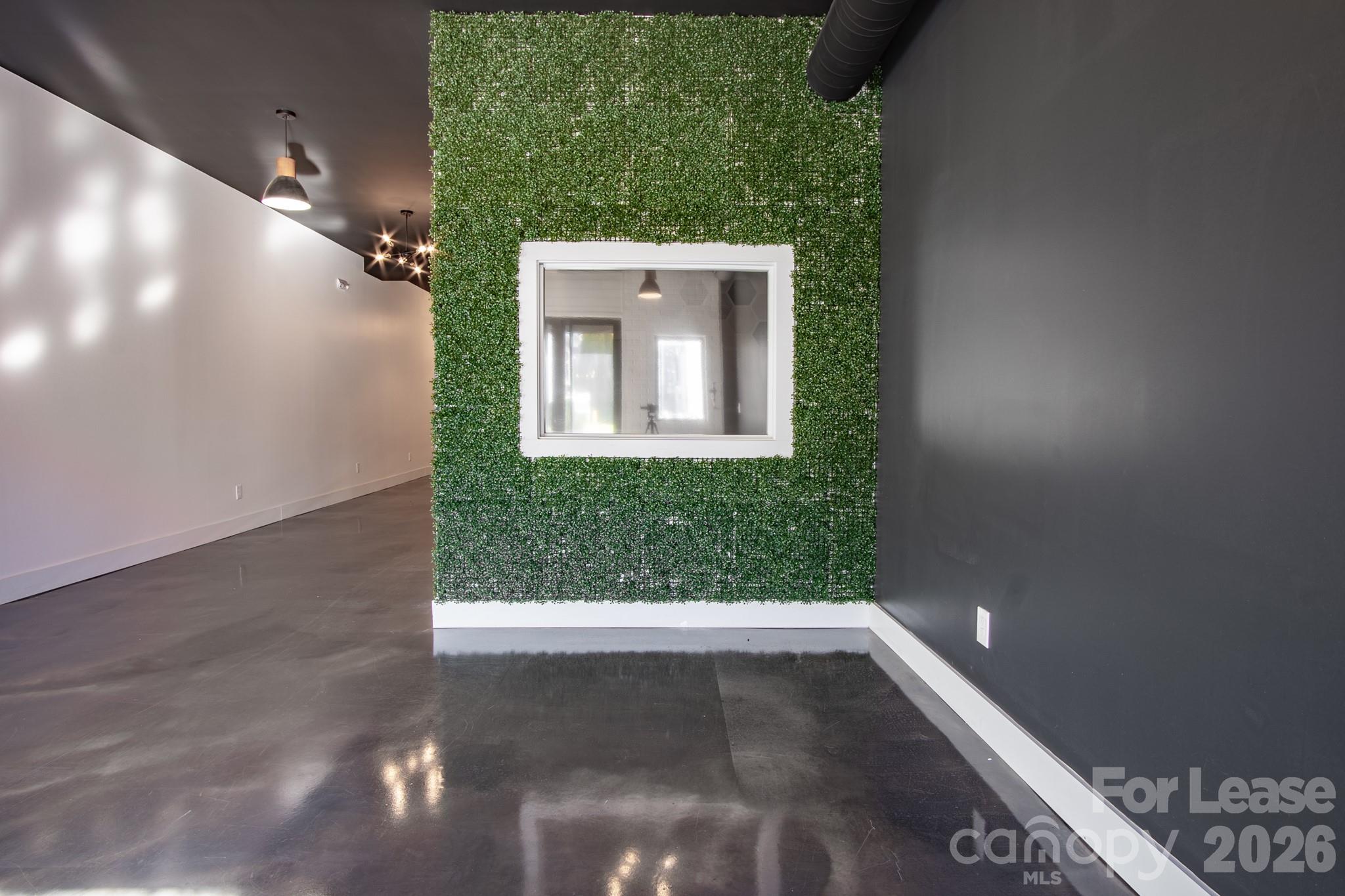 205 S Academy Street