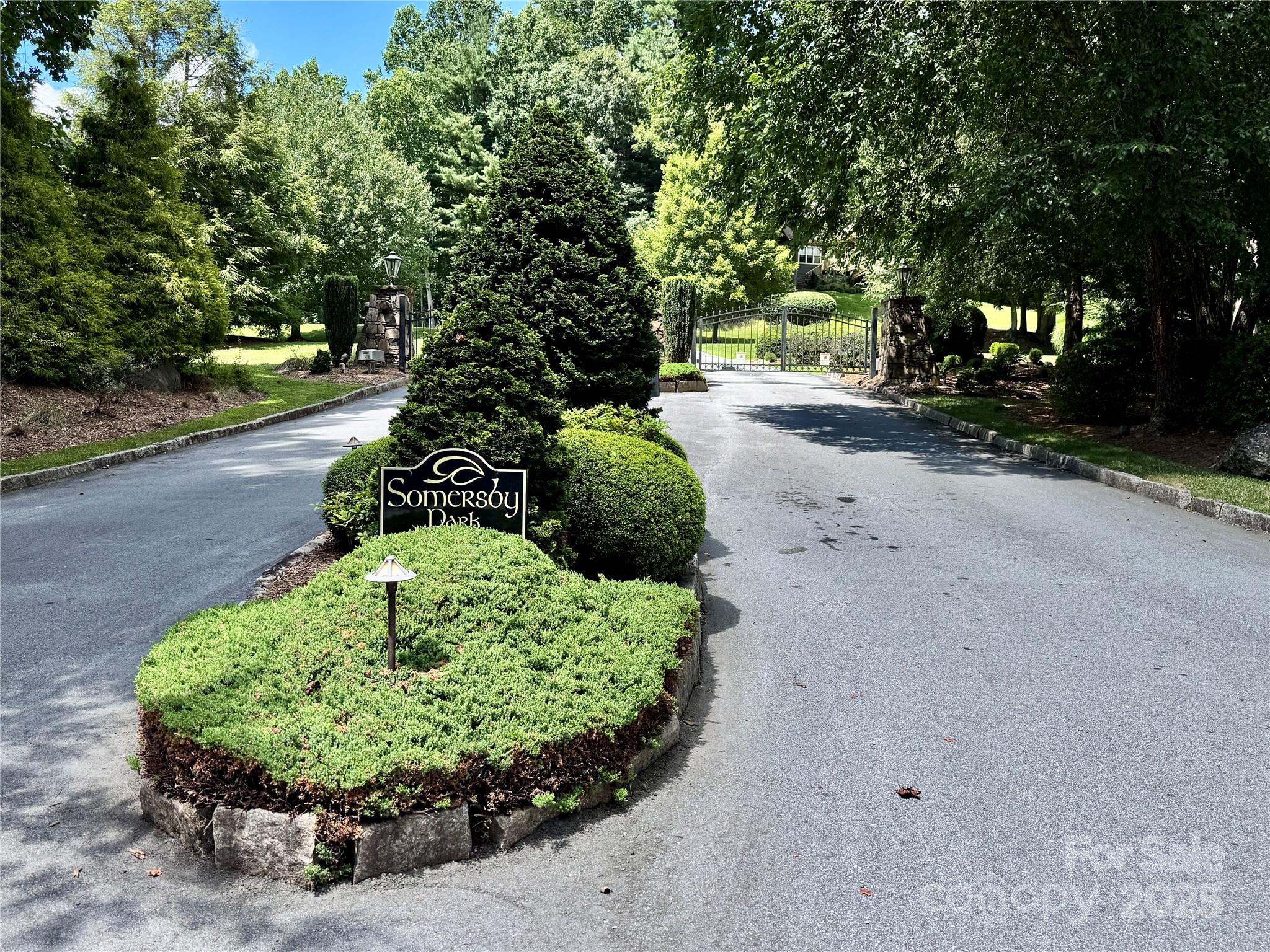 Somersby Park - Land