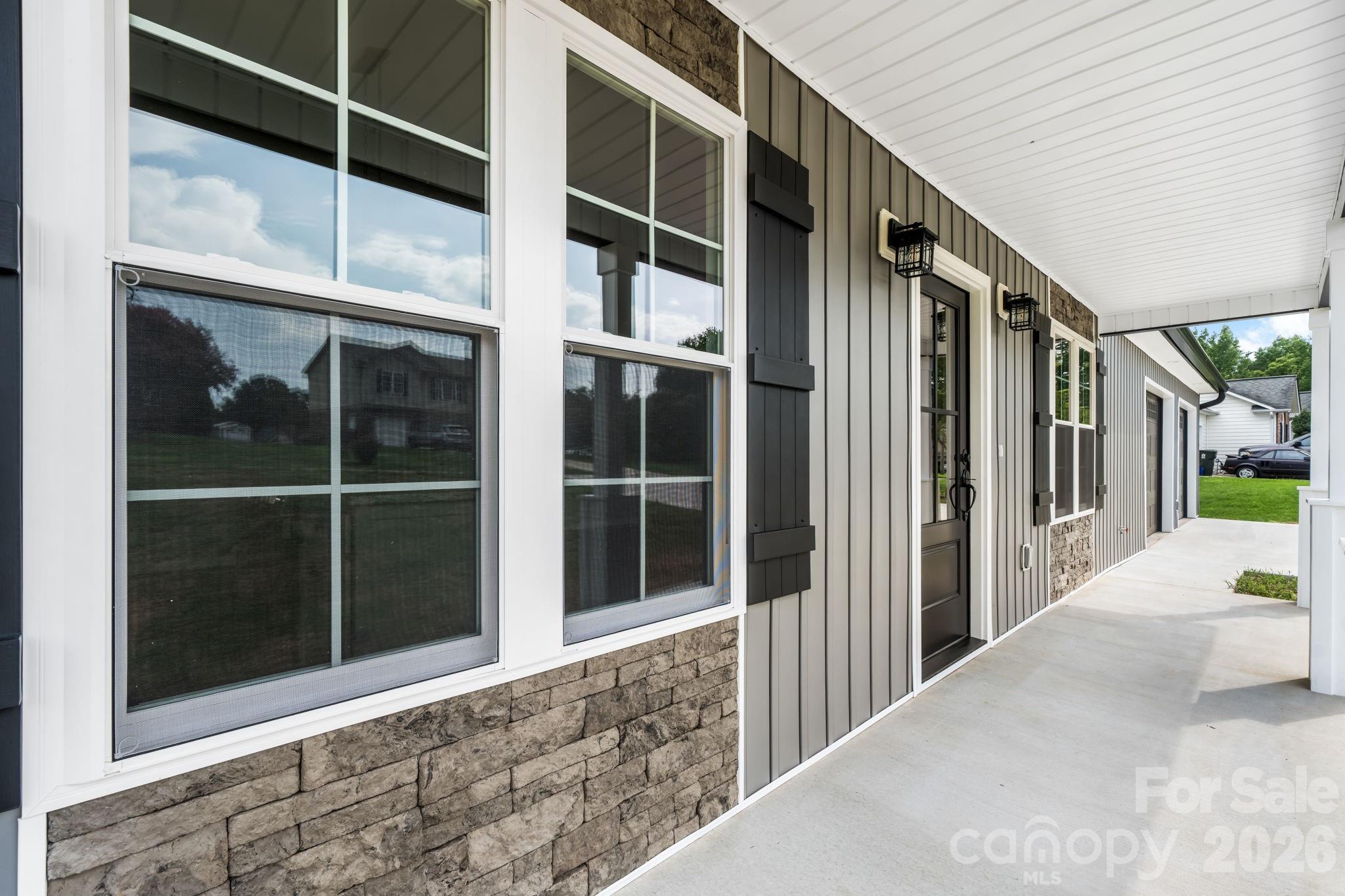 128 Buck Shoals Circle
