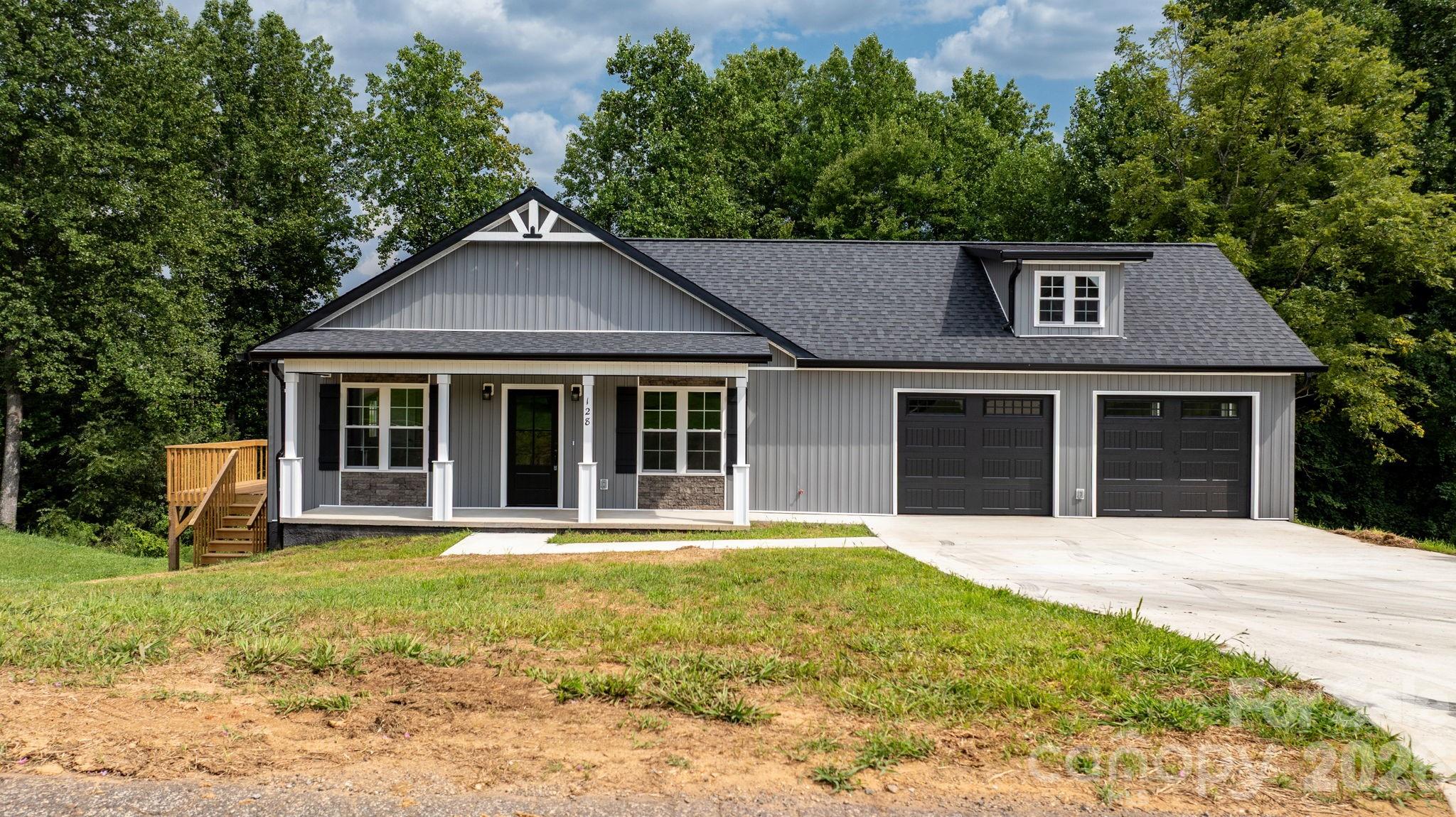 128 Buck Shoals Circle