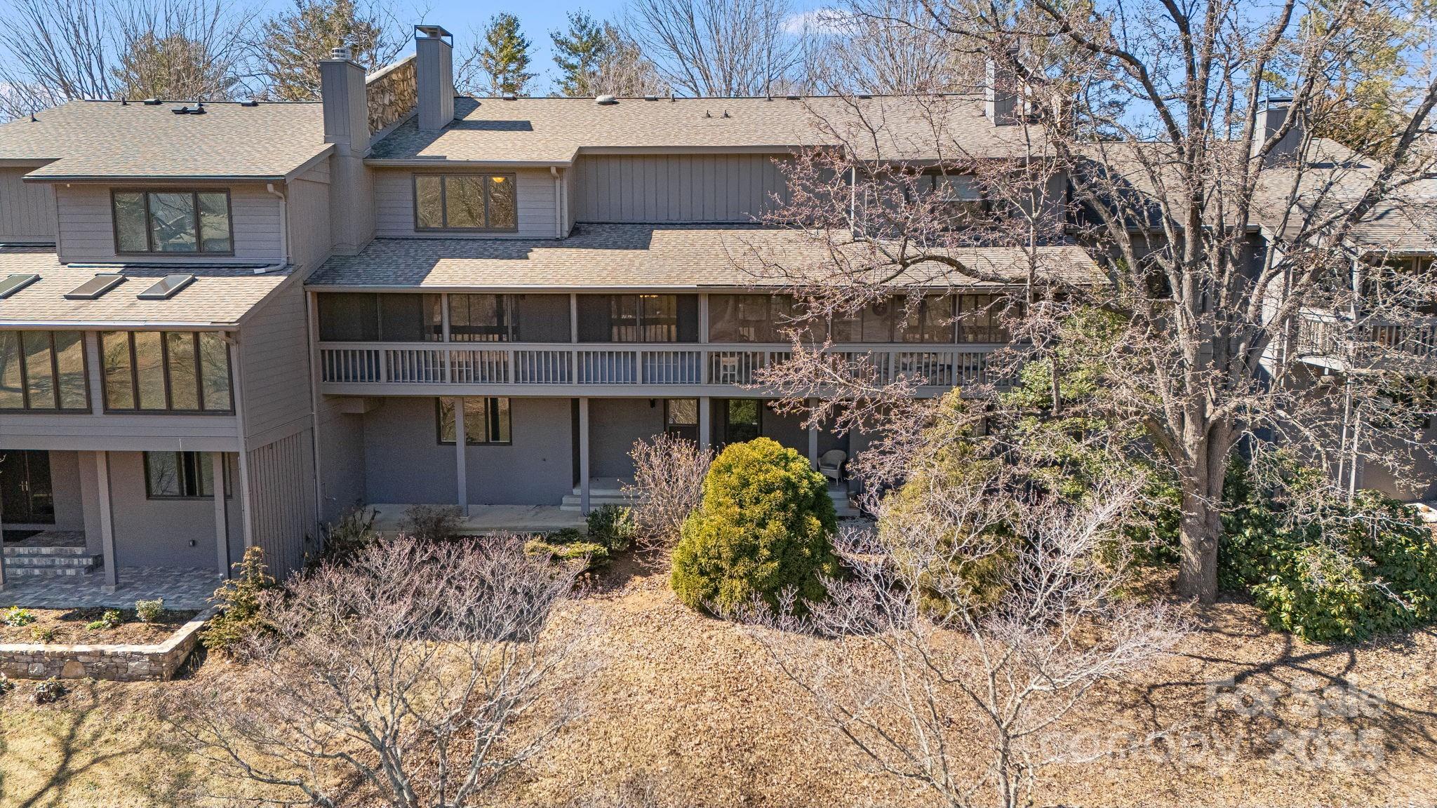 Asheville, North Carolina 28803, United States, 3 Bedrooms Bedrooms, ,3 BathroomsBathrooms,Residential,Under Contract,85456