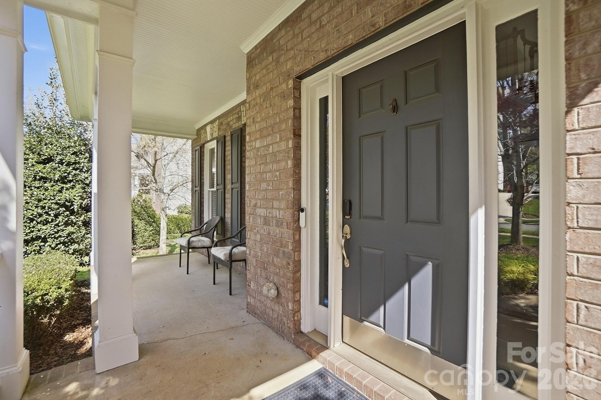 6326 Riverside Oaks Drive