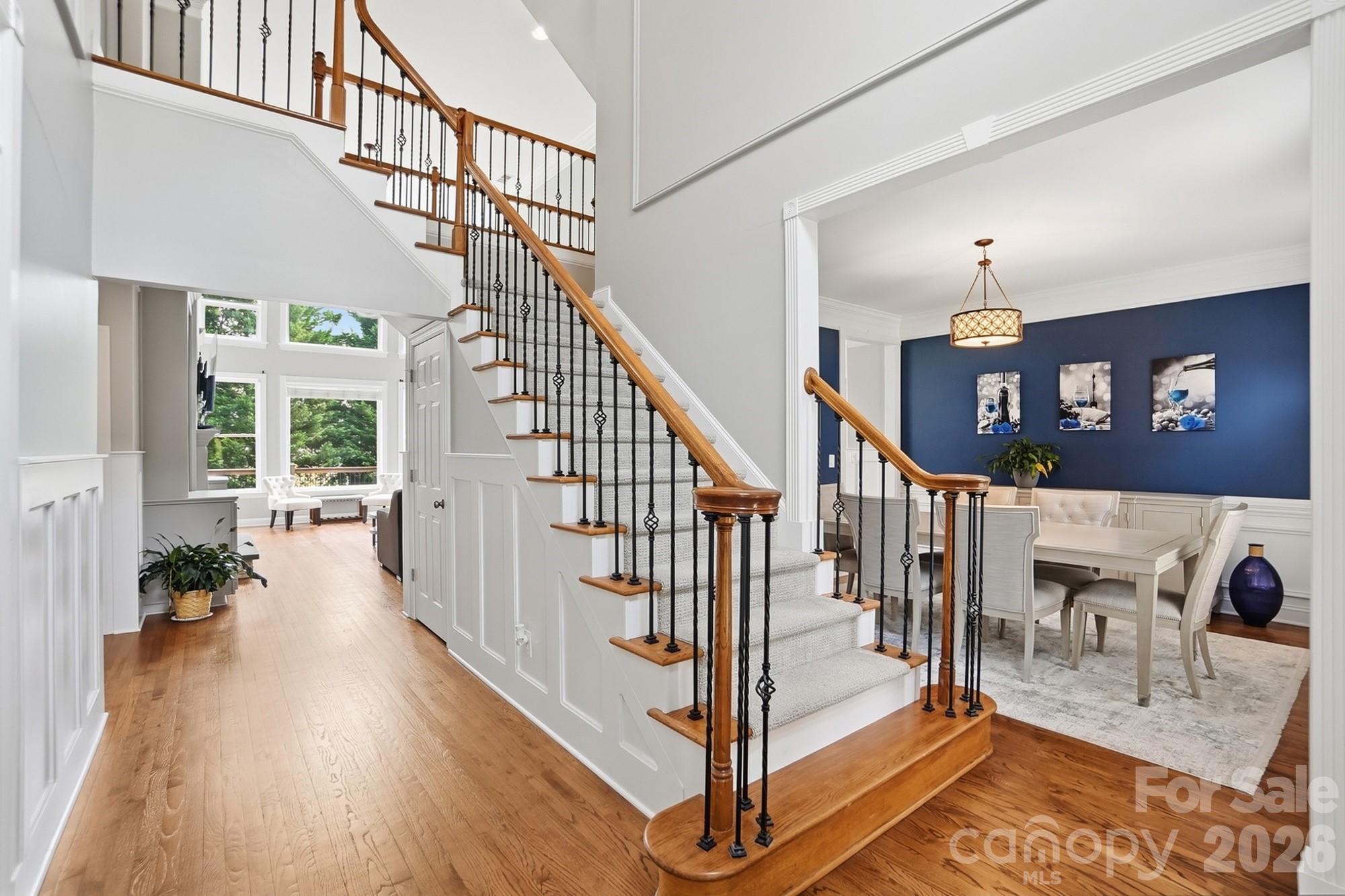 6326 Riverside Oaks Drive