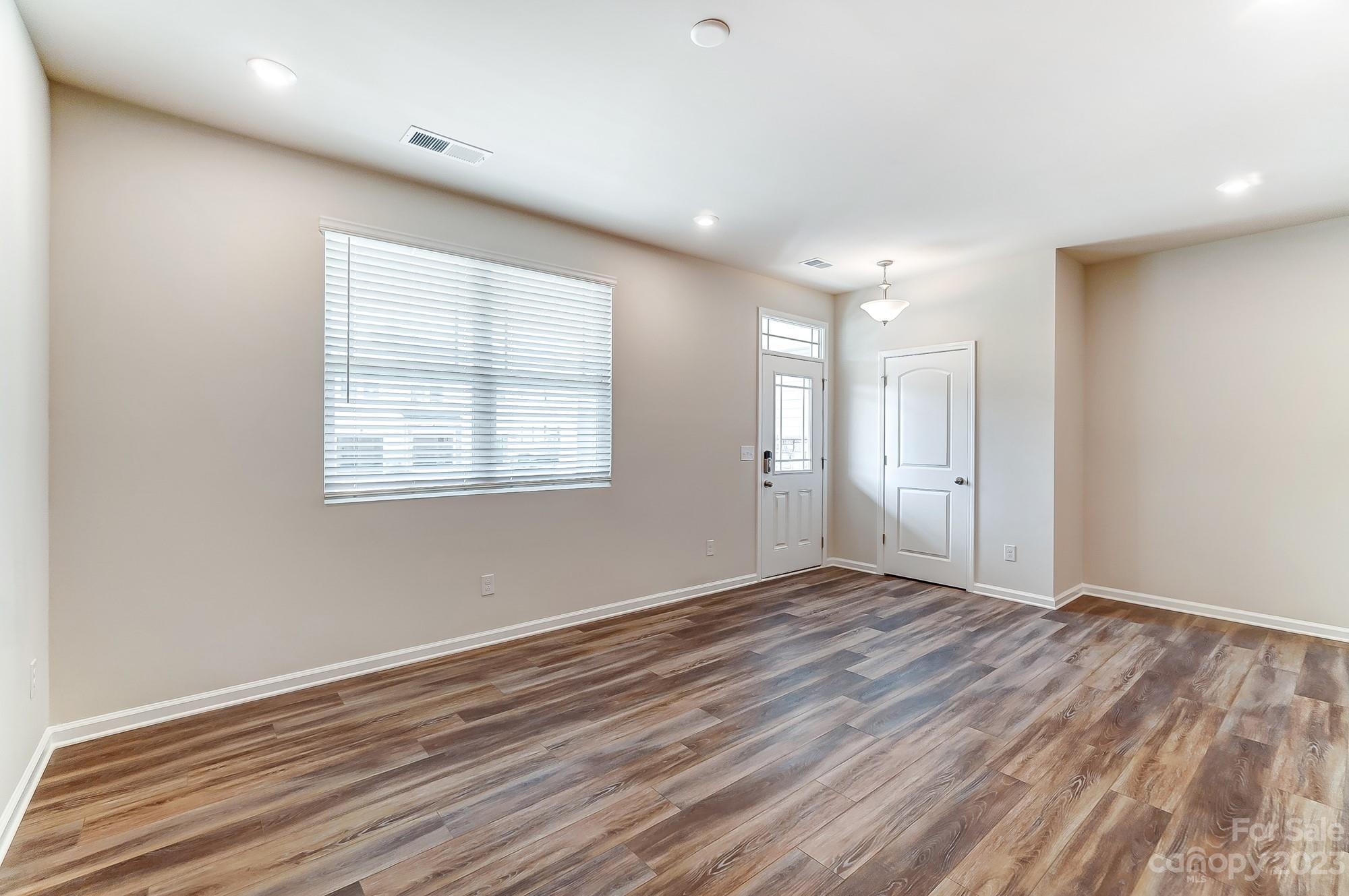 Porters Row - Residential