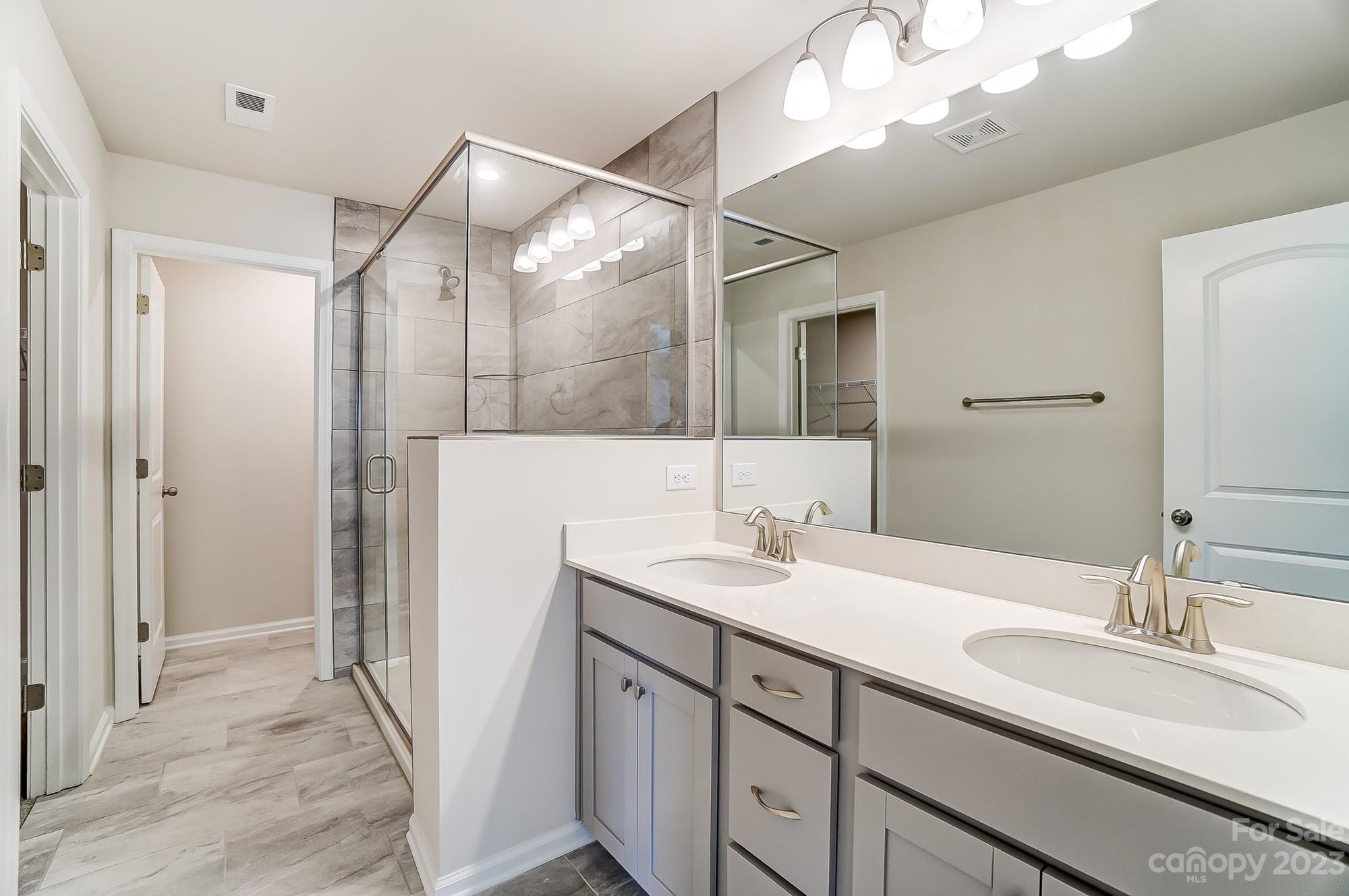 Porters Row - Residential