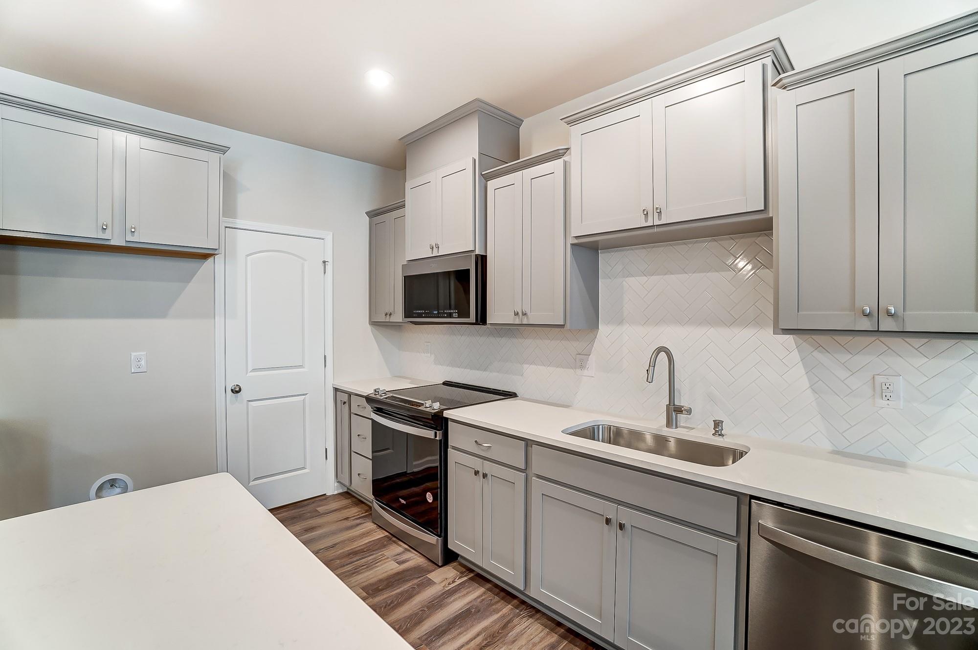 Porters Row - Residential