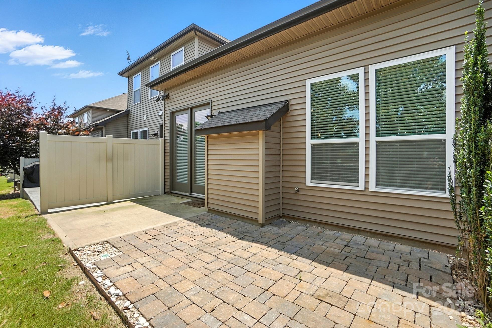 Ayrshire Townhomes - Residential