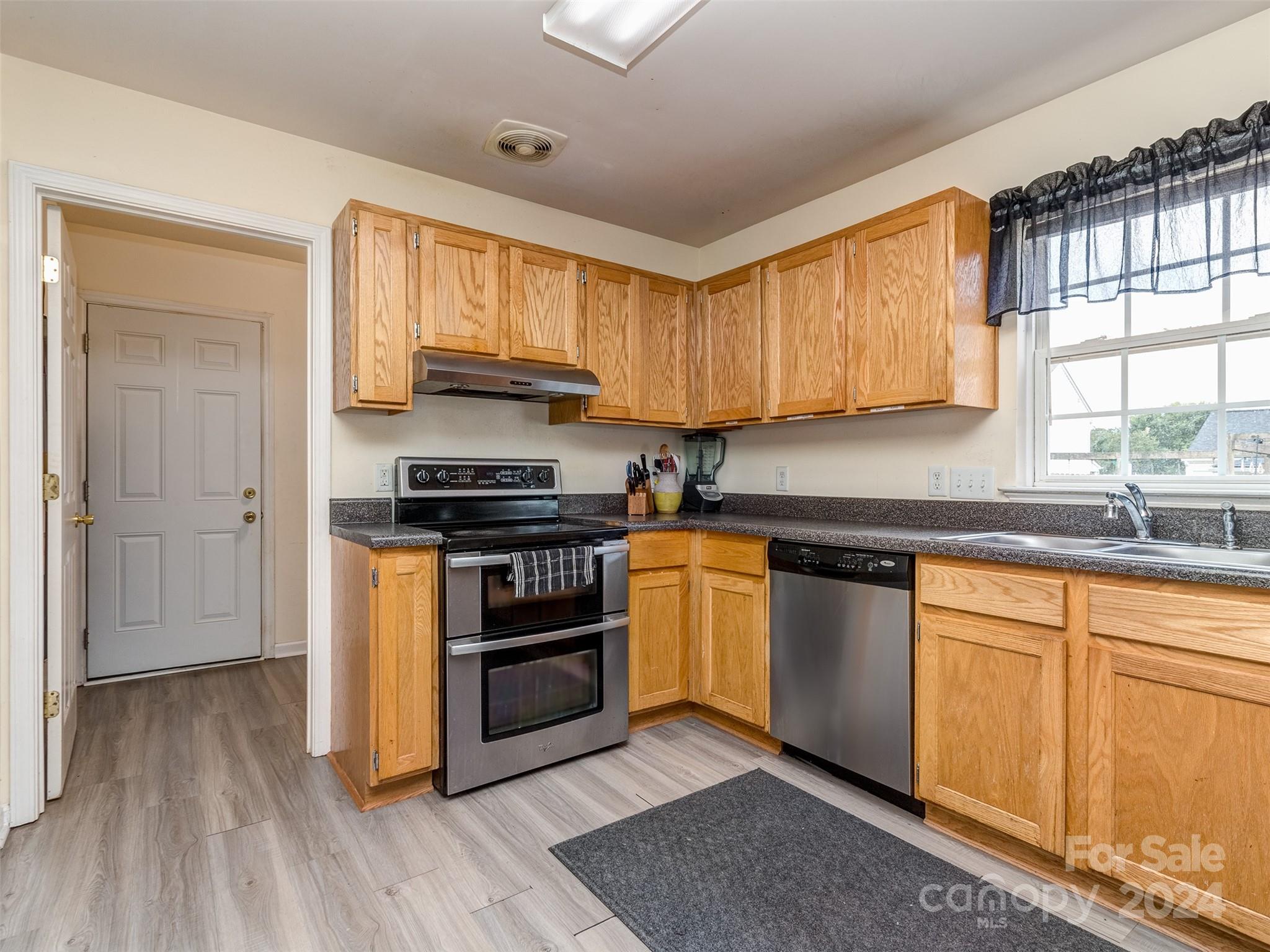Peachtree Hills - Residential
