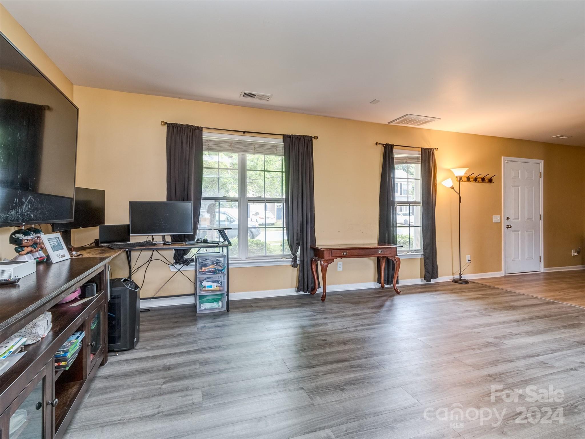 Peachtree Hills - Residential