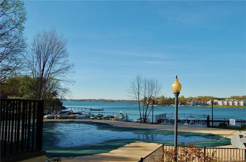 Crown Harbor - Residential