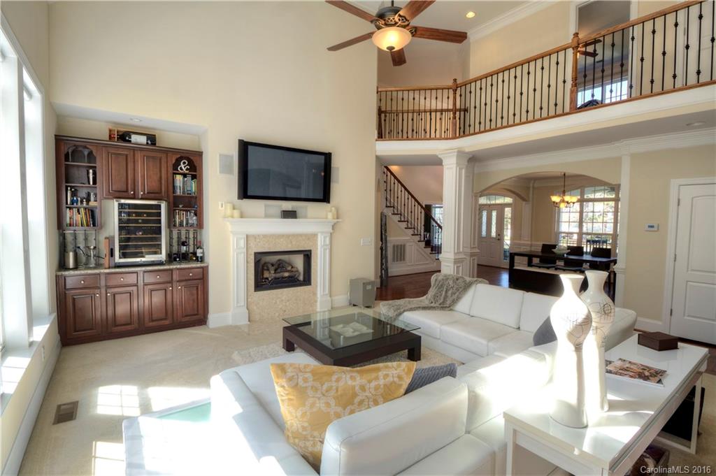 Crown Harbor - Residential